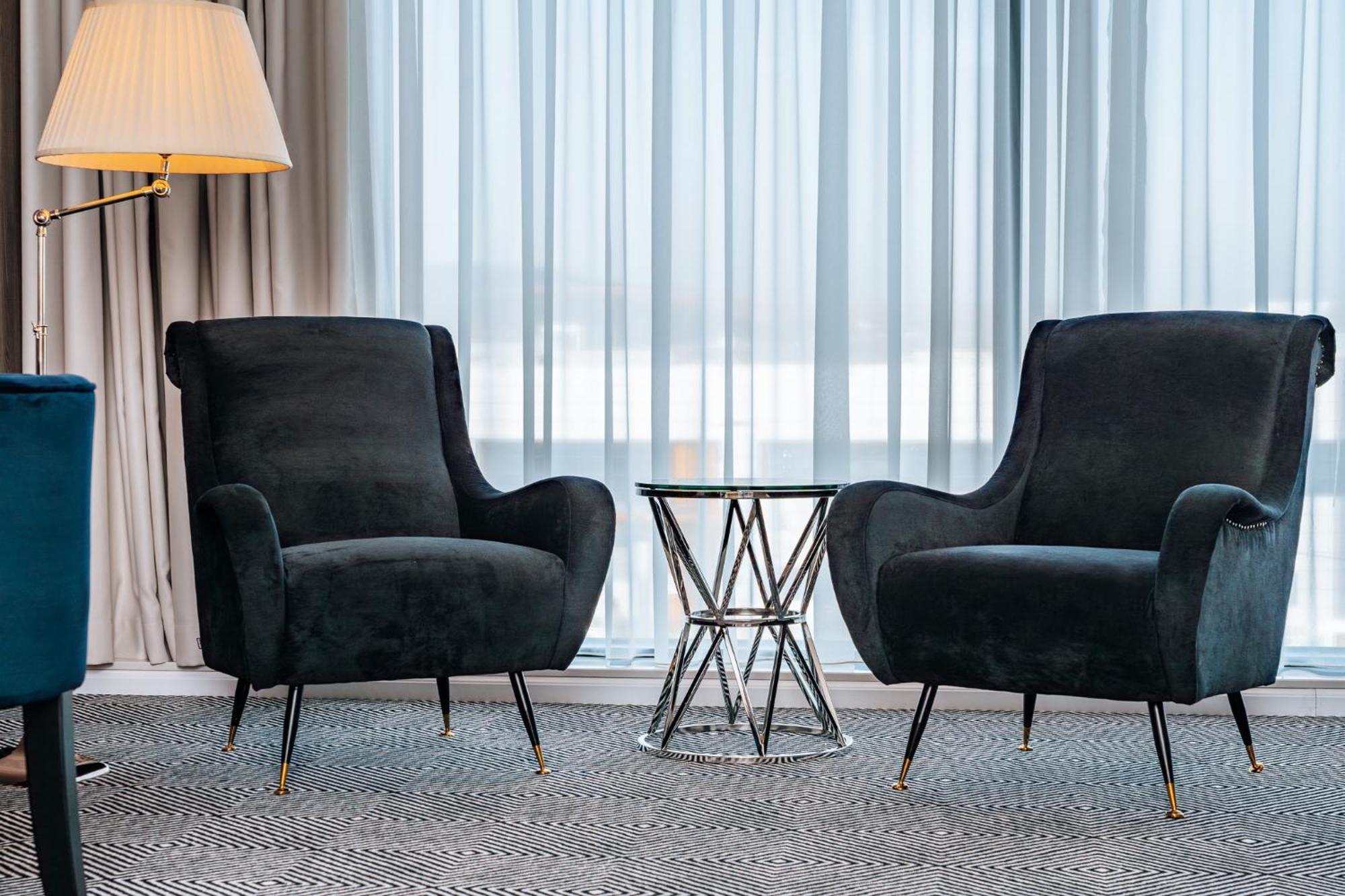 Sky Airport Hotel Cluj-Napoca Eksteriør billede